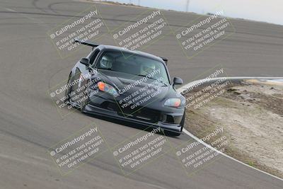 media/Dec-19-2025-Lucky Dog Racing (Fri) [[3b7b1b5fc8]]/Advanced/Session 4 Turn 2 3 Speed Pan/